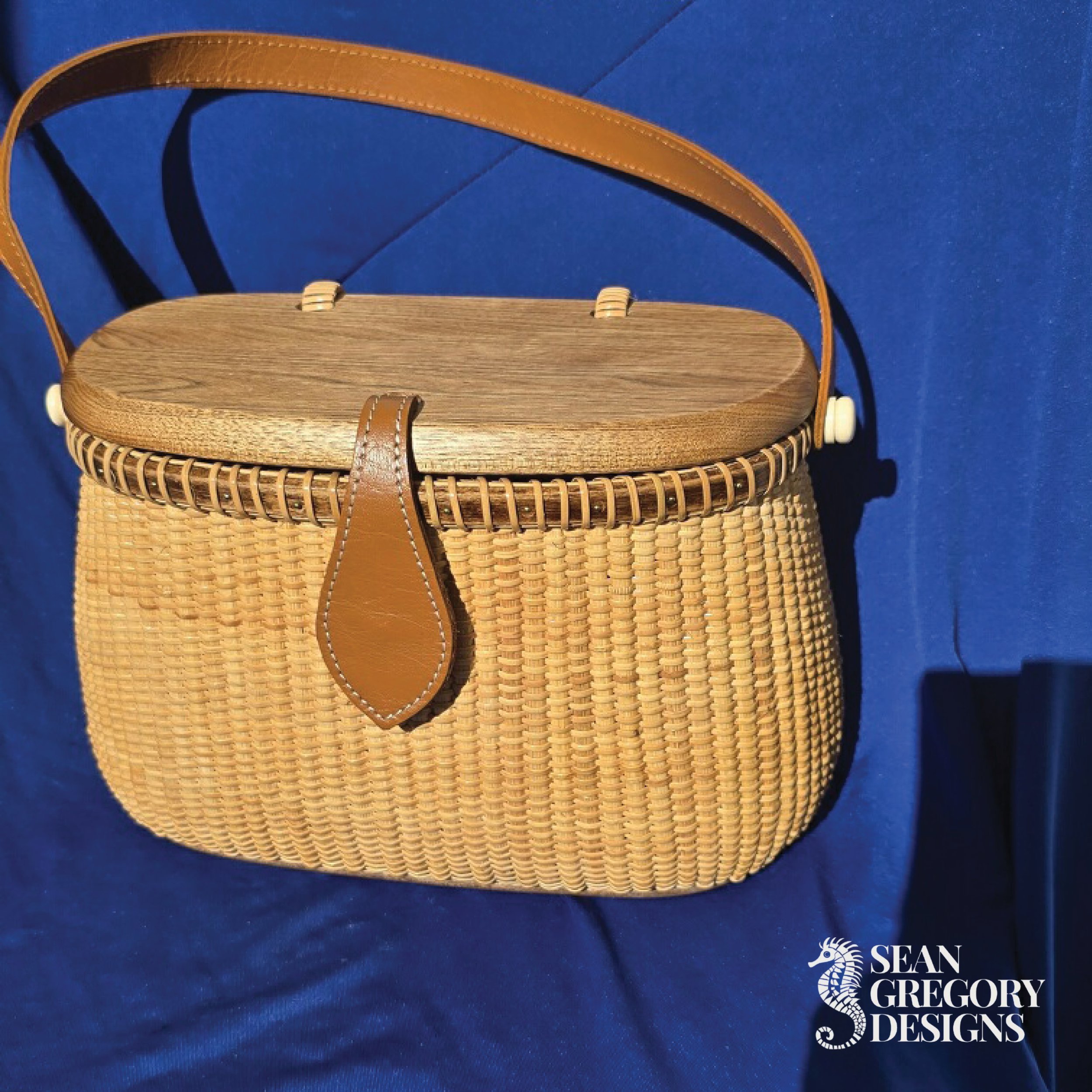Handcrafted Nantucket Lightship Basket Handbag - 10 inches — SEAN